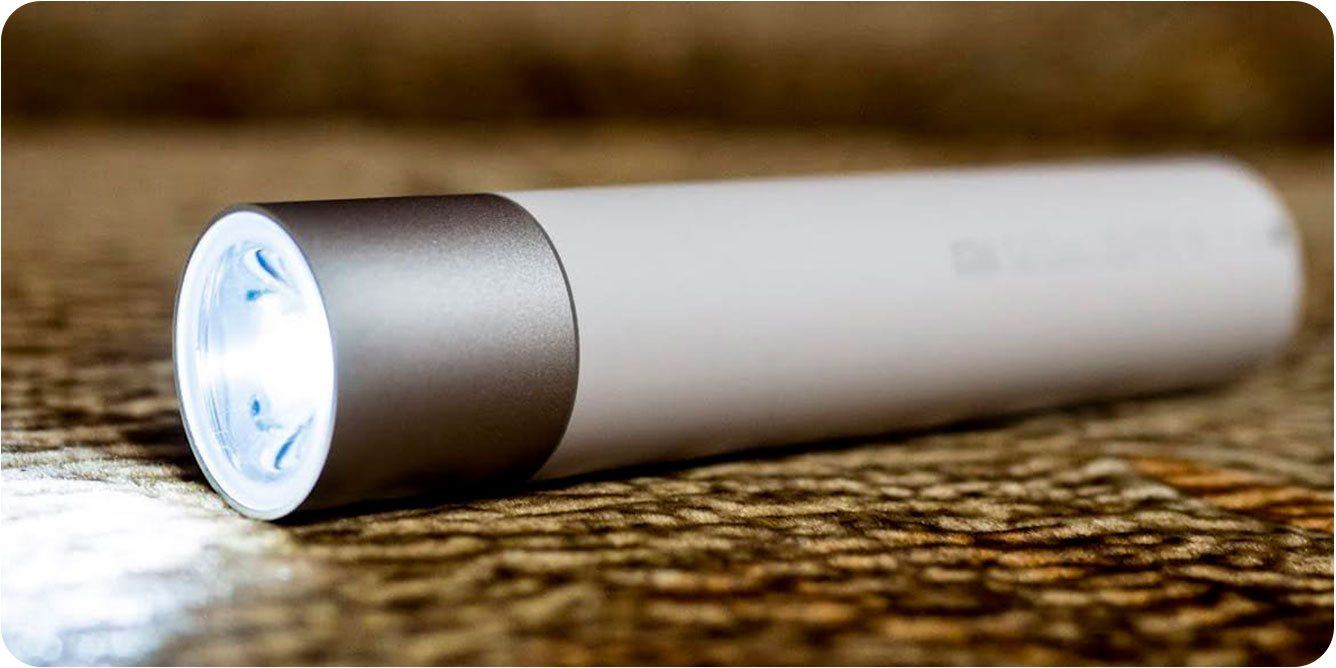 Фонарик-Xiaomi-Mi-Portable-Torch-(белый)_6.jpg Фонарик-Xiaomi-Mi-Portable-Torch-(белый)_6.jpg